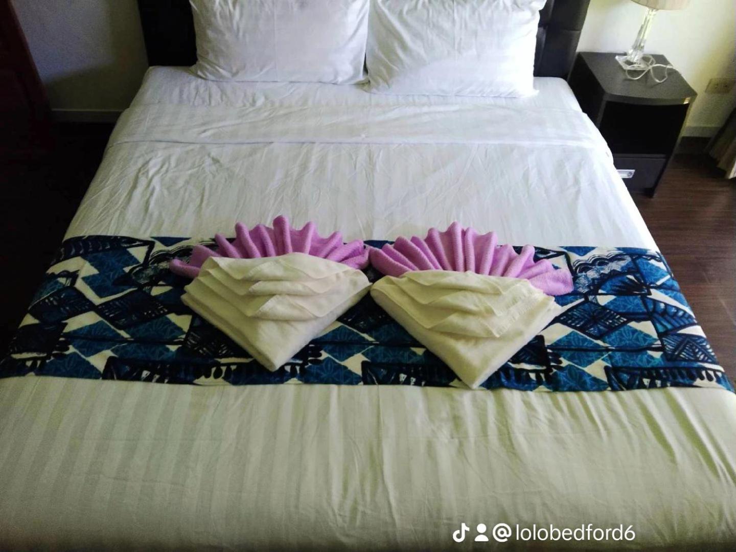 The L Hua Hin Hotel Екстериор снимка